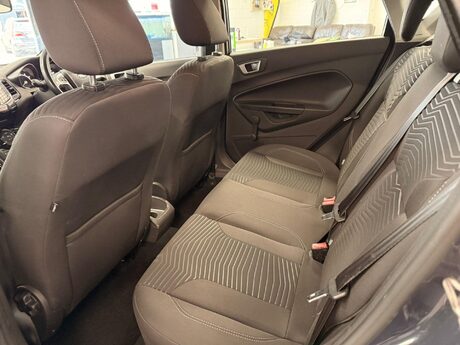 Ford Fiesta 1.0T EcoBoost Zetec Euro 5 (s/s) 5dr 14