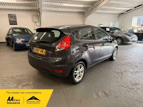 Ford Fiesta 1.0T EcoBoost Zetec Euro 5 (s/s) 5dr 8