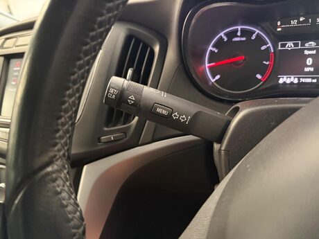 Vauxhall Zafira 1.4i Turbo SRi Euro 6 5dr 17