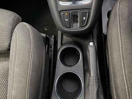 Vauxhall Zafira 1.4i Turbo SRi Euro 6 5dr 39