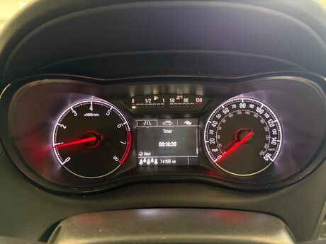 Vauxhall Zafira 1.4i Turbo SRi Euro 6 5dr 29