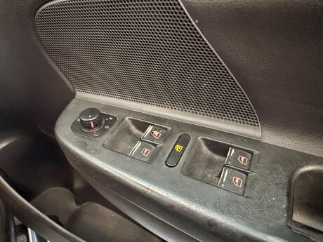 Volkswagen Golf 2.0 TFSI GTI 5dr 20