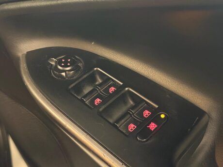 Alfa Romeo Giulietta 1.4 TB MultiAir Collezione Euro 5 (s/s) 5dr 23