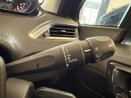 Peugeot 208 1.2 PureTech GT Line Euro 6 (s/s) 5dr 18