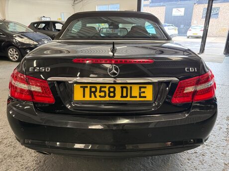 Mercedes-Benz E Class 2.1 E250 CDI BlueEfficiency Sport Edition 125 Cabriolet G-Tronic+ Euro 5 (s 7