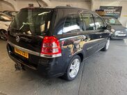 Vauxhall Zafira 1.6 16V Exclusiv Euro 5 5dr 6