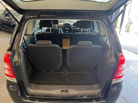 Vauxhall Zafira 1.6 16V Exclusiv Euro 5 5dr 22