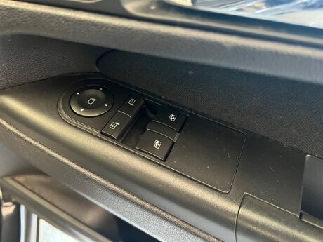 Vauxhall Zafira 1.6 16V Exclusiv Euro 5 5dr 11