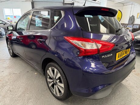 Nissan Pulsar 1.2 DIG-T Tekna Euro 5 (s/s) 5dr Euro 5 4