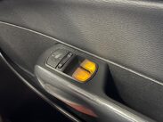 Vauxhall Corsa 1.4 16V SE Auto Euro 5 5dr 33