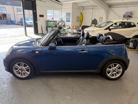 Mini Convertible 1.6 Cooper Euro 6 (s/s) 2dr 9
