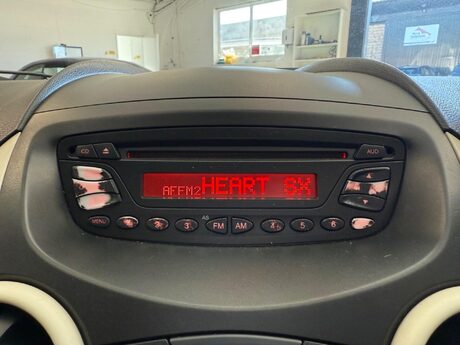 Ford Ka 1.2 Style Euro 4 3dr 20