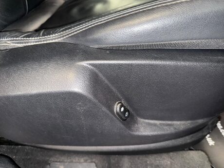 Ford Galaxy 1.6T EcoBoost Titanium X Euro 5 (s/s) 5dr 25