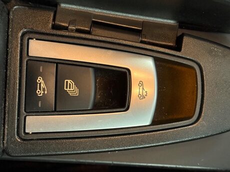 Mercedes-Benz E Class 2.1 E250 CDI BlueEfficiency Sport Cabriolet Tiptronic Euro 5 2dr 18