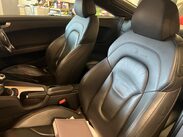 Audi TT 2.0 TDI S line quattro Euro 5 3dr 27