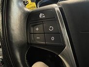 Volvo V40 1.6 D2 R-Design Euro 5 (s/s) 5dr 19