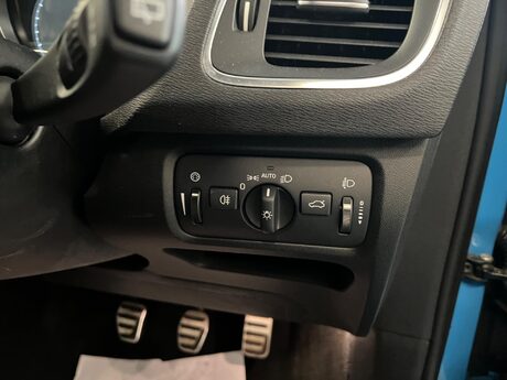 Volvo V40 1.6 D2 R-Design Euro 5 (s/s) 5dr 16