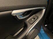 Volvo V40 1.6 D2 R-Design Euro 5 (s/s) 5dr 22