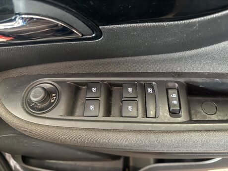 Vauxhall Mokka X 1.4i Turbo Active Euro 6 (s/s) 5dr 31