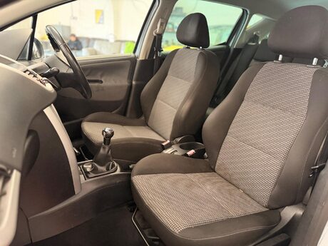 Peugeot 207 1.6 HDi Sport Euro 5 5dr 29