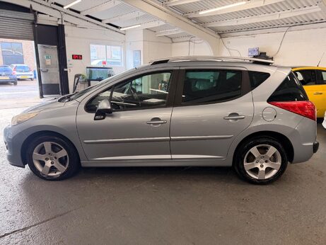 Peugeot 207 1.6 HDi Sport Euro 5 5dr 4