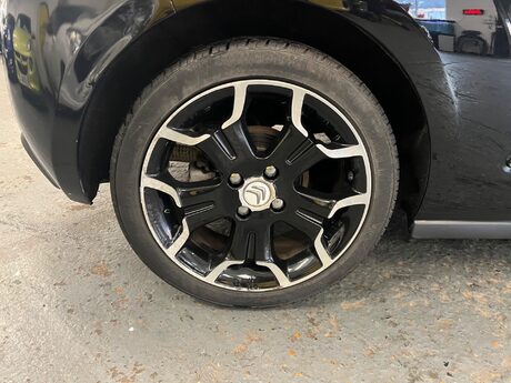 Citroen DS3 1.6 e-HDi Airdream DStyle Plus Euro 5 (s/s) 3dr 22