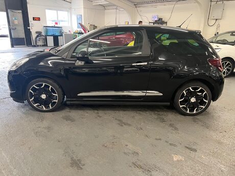Citroen DS3 1.6 e-HDi Airdream DStyle Plus Euro 5 (s/s) 3dr 5