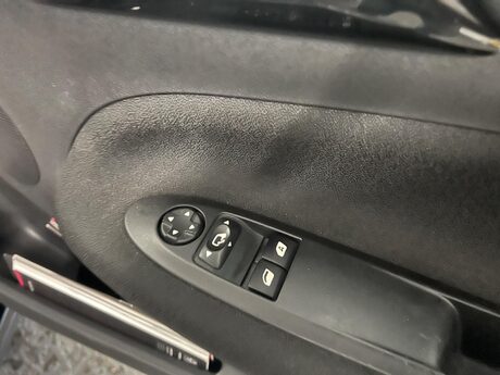 Citroen DS3 1.6 e-HDi Airdream DStyle Plus Euro 5 (s/s) 3dr 15