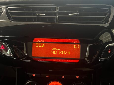 Citroen DS3 1.6 e-HDi Airdream DStyle Plus Euro 5 (s/s) 3dr 28