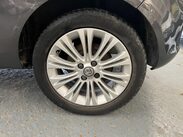 Vauxhall Corsa 1.4 16V SE Auto Euro 5 3dr 19