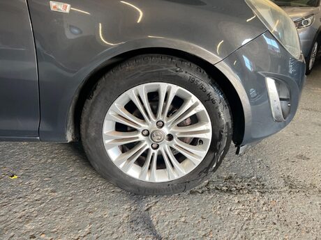 Vauxhall Corsa 1.4 16V SE Auto Euro 5 3dr 17