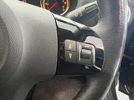 Vauxhall Corsa 1.4 16V SE Auto Euro 5 3dr 14