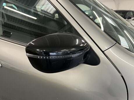 Nissan Juke 1.6 Bose Personal Edition XTRON Euro 6 5dr 29