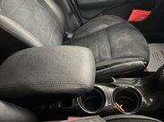 Nissan Juke 1.6 Bose Personal Edition XTRON Euro 6 5dr 38