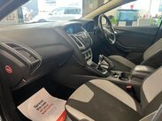 Ford Focus 1.0T EcoBoost Zetec S Euro 5 (s/s) 5dr 9