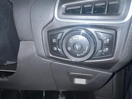 Ford Focus 1.0T EcoBoost Zetec S Euro 5 (s/s) 5dr 12