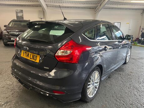 Ford Focus 1.0T EcoBoost Zetec S Euro 5 (s/s) 5dr 8