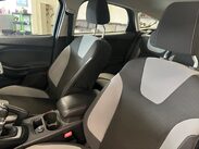 Ford Focus 1.0T EcoBoost Zetec S Euro 5 (s/s) 5dr 30