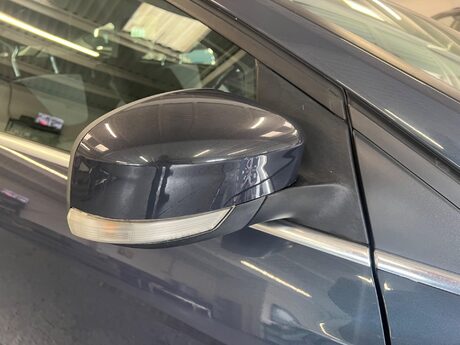 Ford Focus 1.0T EcoBoost Zetec S Euro 5 (s/s) 5dr 27