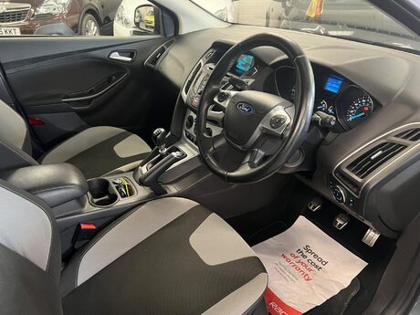 Ford Focus 1.0T EcoBoost Zetec S Euro 5 (s/s) 5dr 34