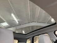 Land Rover Range Rover Evoque 2.2 SD4 Pure Auto 4WD Euro 5 5dr 30