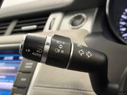 Land Rover Range Rover Evoque 2.2 SD4 Pure Auto 4WD Euro 5 5dr 15