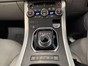 Land Rover Range Rover Evoque 2.2 SD4 Pure Auto 4WD Euro 5 5dr 19