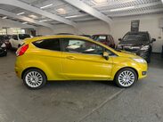 Ford Fiesta 1.0T EcoBoost Titanium Euro 5 (s/s) 3dr 7