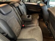 Mercedes-Benz M Class 3.0 ML350 CDI V6 BlueEfficiency Sport G-Tronic 4WD Euro 5 5dr 12