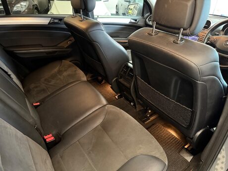 Mercedes-Benz M Class 3.0 ML350 CDI V6 BlueEfficiency Sport G-Tronic 4WD Euro 5 5dr 11