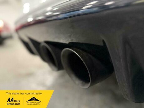 Ford Focus 2.0T EcoBoost ST-3 Euro 5 (s/s) 5dr 33