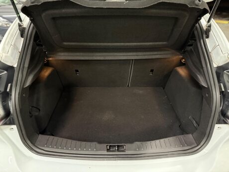 Ford Focus 2.0T EcoBoost ST-3 Euro 5 (s/s) 5dr 30