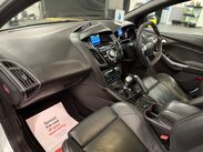 Ford Focus 2.0T EcoBoost ST-3 Euro 5 (s/s) 5dr 9