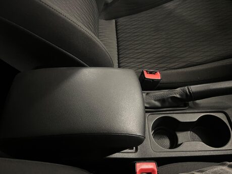 SEAT Leon 1.6 TDI CR SE DSG Euro 5 (s/s) 5dr 10